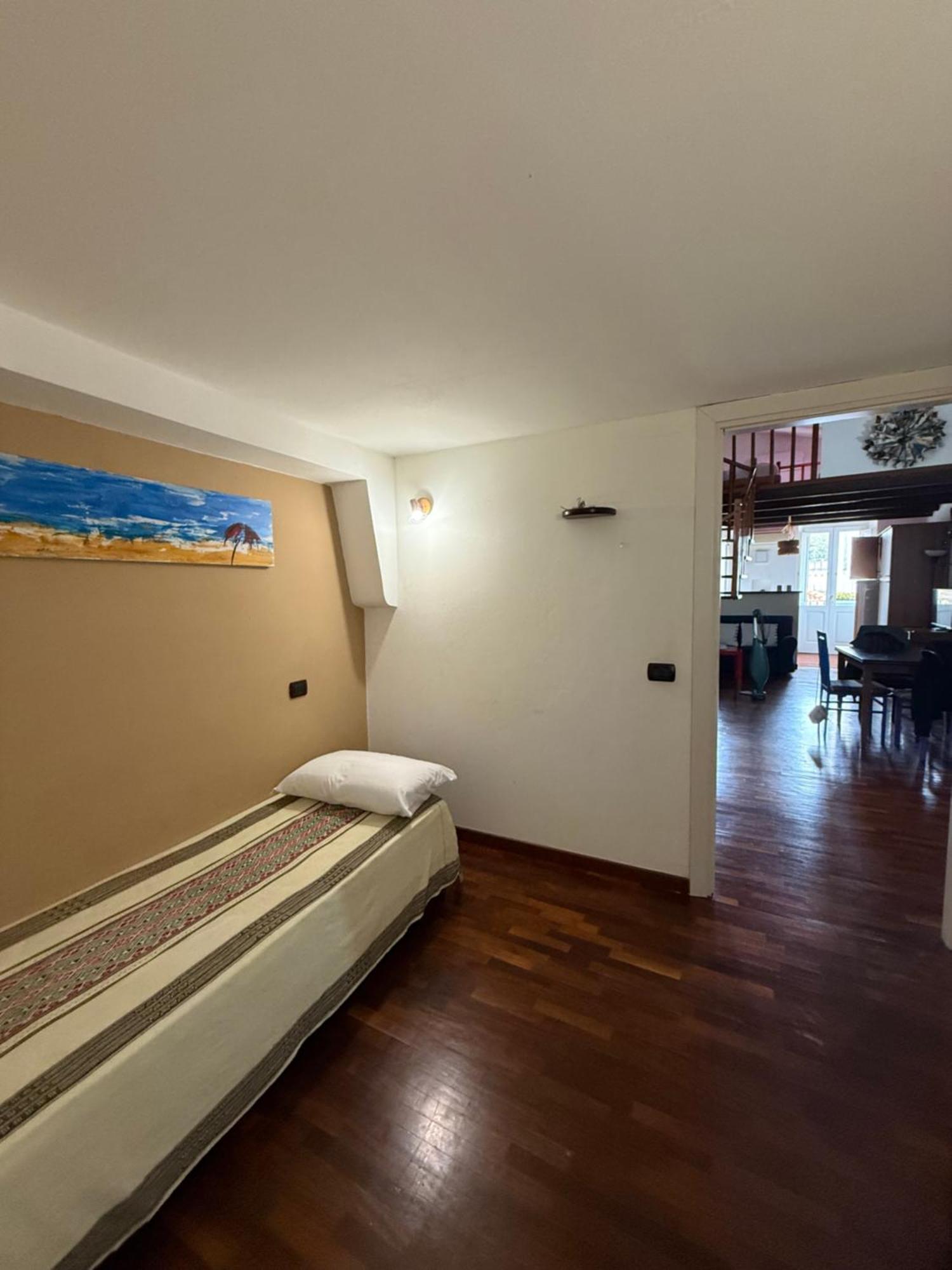 Luxuria 3 Apartment Iglesias Exterior photo
